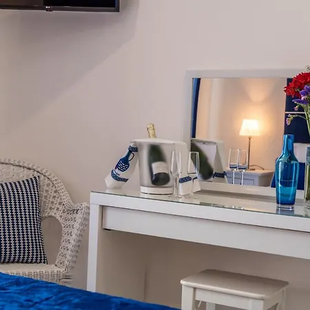 By The River 3* 페하구도