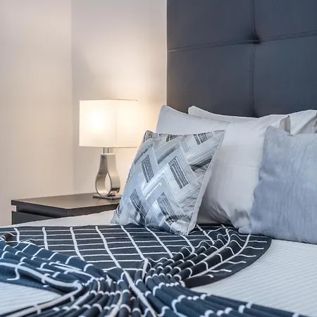 By The River Bed & Breakfast