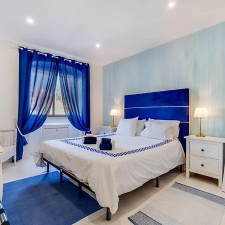 By The River Bed and breakfast Ferragudo (Faro)