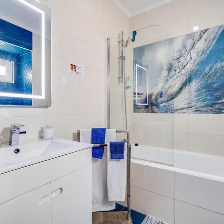 By The River 3* Ferragudo (Faro)