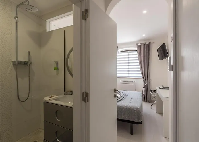 By The River Ferragudo (Faro)