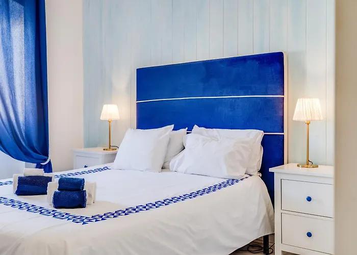 By The River Ferragudo (Faro)