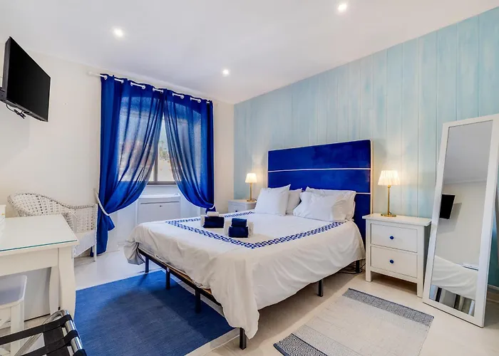 By The River Bed and breakfast Ferragudo (Faro)